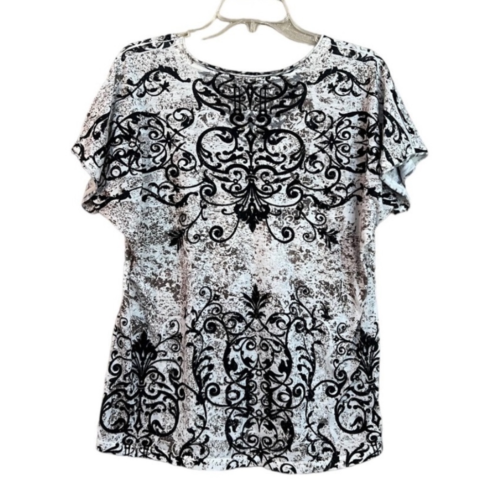 Women’s XL 3 shirt blouse bundle, Spring/ Summer - Picture 9 of 12